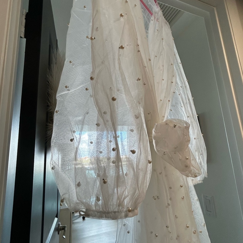 Bride robe - Picture 3 of 3